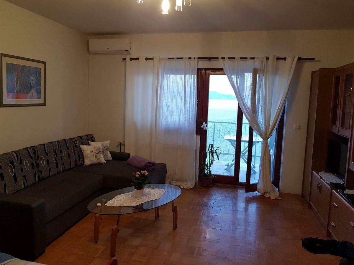 Apartamento Apartman Ada Senj  Exterior foto